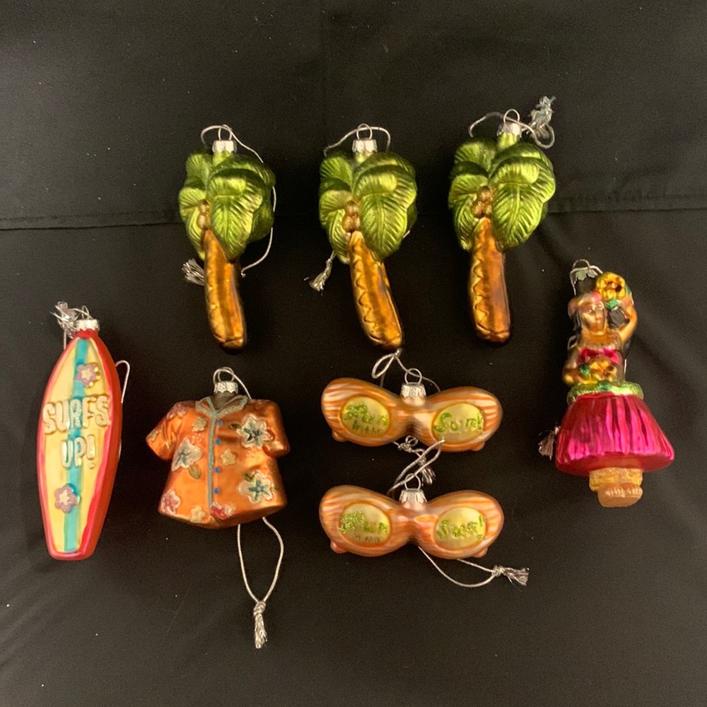 🎄Glass Beach/ Tropical Hawaiian Themed Christmas Ornaments Set of 8